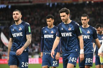 Kölns Ellyes Skhiri (r-l), Jonas Hector, Davie Selke und Julian Chabot nach dem Spiel. Kölns Ellyes Skhiri (r-l), Jonas Hector, Davie Selke und Julian Chabot nach dem Spiel.