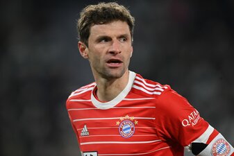 Ur-Bayer Müller bleibt nach seiner frühen Auswechslung gelassen. Foto: Stuart Franklin/Getty Images Ur-Bayer Müller bleibt nach seiner frühen Auswechslung gelassen. Foto: Stuart Franklin/Getty Images