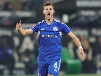 Schalke vor Kellerduellen wieder mit Personalsorgen Schalke vor Kellerduellen wieder mit Personalsorgen