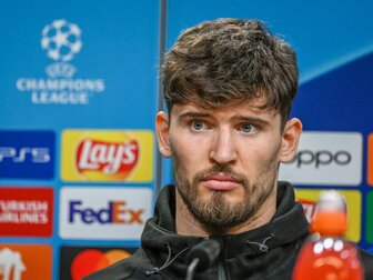 Hoffen auf den Rückhalt: BVB-Bangen um Kobel Hoffen auf den Rückhalt: BVB-Bangen um Kobel
