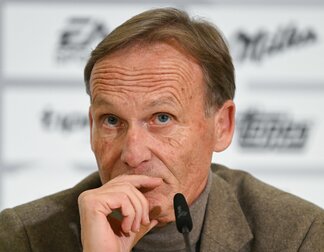 BVB-Boss Hans-Joachim Watzke ist angesichts der Siegesserie natürlich zufrieden. BVB-Boss Hans-Joachim Watzke ist angesichts der Siegesserie natürlich zufrieden.