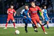 Tobias Müller (r) konnte mit Paderborn einen Punkt in Magdeburg ergattern.