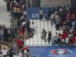 Russiche Fans stürmen den englischen Block (Quelle: pixathlon/SID-IMAGES)
<br>
<br>
<br>© 2016 SID