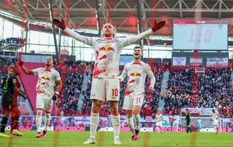 Will auch gegen Manchester City wieder jubeln: Leipzigs Emil Forsberg. Will auch gegen Manchester City wieder jubeln: Leipzigs Emil Forsberg.