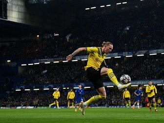 Wolf: VAR-Entscheidungen durch Zeitlupen beeinflusst Wolf: VAR-Entscheidungen durch Zeitlupen beeinflusst