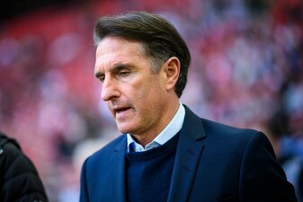 Musste mit Stuttgart eine weitere Niederlage hinnehmen: VfB-Coach Bruno Labbadia. Musste mit Stuttgart eine weitere Niederlage hinnehmen: VfB-Coach Bruno Labbadia.
