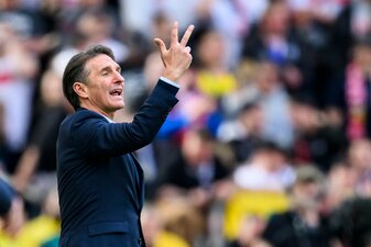 Stuttgarts Trainer Bruno Labbadia und sein Team brauchen dringend einmal wieder drei Punkte. Stuttgarts Trainer Bruno Labbadia und sein Team brauchen dringend einmal wieder drei Punkte.