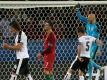 Cristiano Ronaldo verschießt einen Elfmeter (Quelle: SID-IMAGES/AFP)
<br>© 2016 SID
