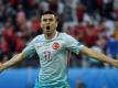 Burak Yilmaz erzielt das 1:0 für die Türkei (Quelle: SID-IMAGES/AFP)
<br>
<br>
<br>© 2016 SID
