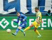 Leon Jensen (l) traf zum Karlsruher Ausgleich gegen Braunschweig.