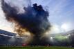 Das Abbrennen von Pyrotechnik führte bei der Partie Feyenoord gegen Ajax zu einer Unterbrechung.