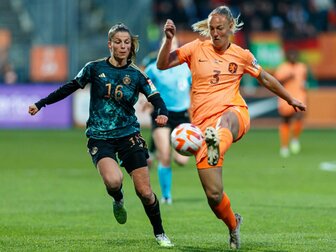 Starke Paraden, Lohmann trifft: DFB-Frauen gewinnen WM-Test Starke Paraden, Lohmann trifft: DFB-Frauen gewinnen WM-Test