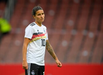 Beendet ihre Nationalmannschaftskarriere: Dzsenifer Marozsan. Beendet ihre Nationalmannschaftskarriere: Dzsenifer Marozsan.