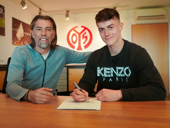 Mainz stattet Talent Laux mit Profivertrag aus