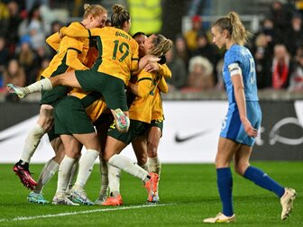 Nach 30 Spielen: Lionesses verlieren erstmals unter Wiegman Nach 30 Spielen: Lionesses verlieren erstmals unter Wiegman