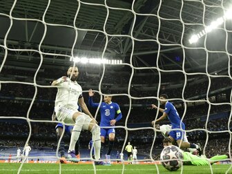 Titelverteidiger Madrid auf Halbfinal-Kurs Titelverteidiger Madrid auf Halbfinal-Kurs