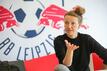 Viola Odebrecht, Leiterin Frauen- und Mädchenfußball von RB Leipzig, in der Red Bull Akademie.