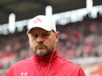 Baumgart nennt drei Kandidaten als Ersatz für Skhiri Baumgart nennt drei Kandidaten als Ersatz für Skhiri