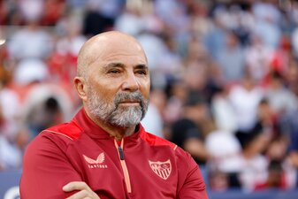 Flamengo Rio de Janeiro hat Trainer Jorge Sampaoli mit einem Vertrag bis Ende des kommenden Jahres ausgestattet. Flamengo Rio de Janeiro hat Trainer Jorge Sampaoli mit einem Vertrag bis Ende des kommenden Jahres ausgestattet.