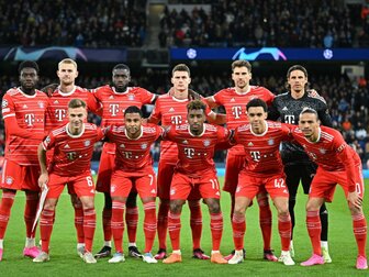 Kahn erhöht Druck auf Bayern-Stars Kahn erhöht Druck auf Bayern-Stars