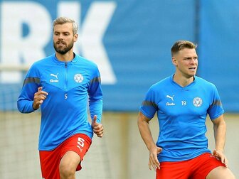 Spieler-Quartett verlässt Zweitligist Kiel ablösefrei Spieler-Quartett verlässt Zweitligist Kiel ablösefrei