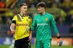 Schlotterbeck (l.) und Kobel (r.) waren in der laufenden Saison ein sicherer Rückhalt für den BVB. Foto: Lars Baron/Getty Images