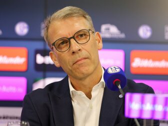 Sportvorstand Knäbel bleibt auf Schalke Sportvorstand Knäbel bleibt auf Schalke