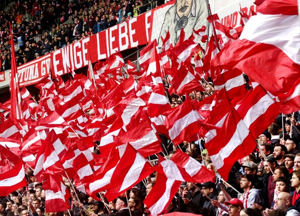 Düsseldorfer Fans können Berichten zufolge auf kostenfreie Heimspiele hoffen.