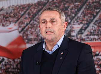 Laut Vorstandsmitglied Klaus Allofs wird sich die Fortnua Düsseldorf nicht auf dem Transfermarkt austoben. Laut Vorstandsmitglied Klaus Allofs wird sich die Fortnua Düsseldorf nicht auf dem Transfermarkt austoben.