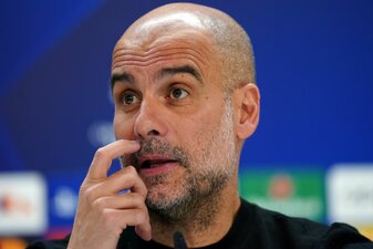 Wegen des Eurovision Song Contest am Samstag in Liverpool findet das Ligaspiel von Pep Guarduilas Mannschaft beim FC Everton erst sonntags statt. Wegen des Eurovision Song Contest am Samstag in Liverpool findet das Ligaspiel von Pep Guarduilas Mannschaft beim FC Everton erst sonntags statt.