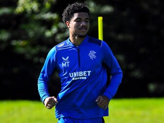 Bayern-Leihgabe Tillman bester Jungprofi in Schottland Bayern-Leihgabe Tillman bester Jungprofi in Schottland