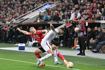 Für Bayer Leverkusen ist der Traum vom Finale geplatzt. Für Bayer Leverkusen ist der Traum vom Finale geplatzt.