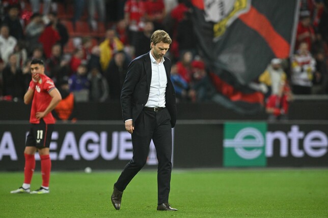 Bayer-Sportchef Simon Rolfes war nach dem Spiel sauer.