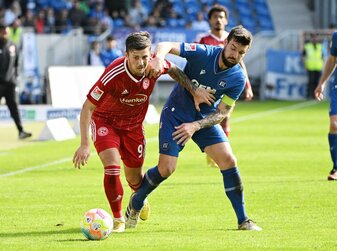 Dawid Kownacki (l) könnte bald das Trikot des SV Werder Bremen tragen. Dawid Kownacki (l) könnte bald das Trikot des SV Werder Bremen tragen.