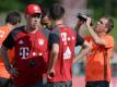 Philipp Lahm hält bereits viele Stücke auf den neuen Trainer Carlo Ancelotti. Foto: Andreas Gebert