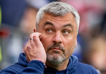 Schalkes Trainer Thomas Reis hält RB Leipzig auch dann für einen Topgegner. Schalkes Trainer Thomas Reis hält RB Leipzig auch dann für einen Topgegner.