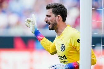 Kevin Trapp ist jetzt der Rekordtorwart der Frankfurter Eintracht. Kevin Trapp ist jetzt der Rekordtorwart der Frankfurter Eintracht.