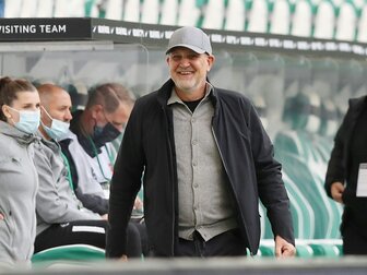 Bleibt Schmadkte länger in Liverpool? Bleibt Schmadkte länger in Liverpool?