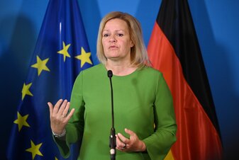 Bundesinnenministerin Nancy Faeser ist auch für den Sport zuständig. Bundesinnenministerin Nancy Faeser ist auch für den Sport zuständig.