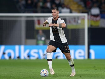 Flick holt acht Spieler zurück - ohne Süle, Gnabry und Götze Flick holt acht Spieler zurück - ohne Süle, Gnabry und Götze