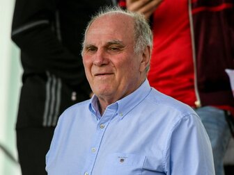Hoeneß: Entlassung von Kahn und Salihamidzic alternativlos Hoeneß: Entlassung von Kahn und Salihamidzic alternativlos