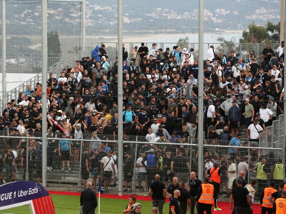 Frankreich: Journalist bei Liga-Spiel angegriffen