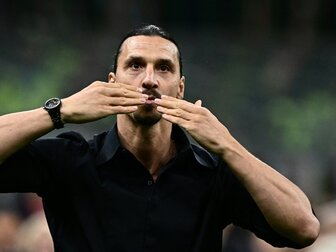 Mit 41 Jahren: Ibrahimovic beendet Karriere Mit 41 Jahren: Ibrahimovic beendet Karriere