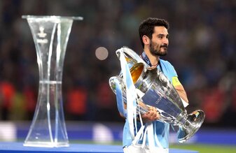 Nimmt den Champions-League-Pott mit nach England: Ilkay Gündogan. Nimmt den Champions-League-Pott mit nach England: Ilkay Gündogan.