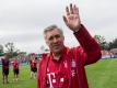 Münchens Trainer Carlo Ancelotti bekräftigt personell nicht nachlegen zu wollen. Foto: Maja Hitij
