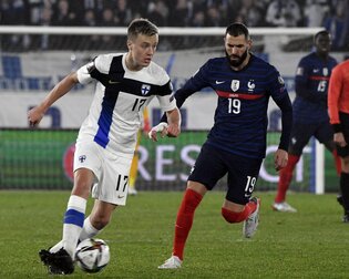 Braunschweig verpflichtete den Finnen Robert Ivanov (l). Braunschweig verpflichtete den Finnen Robert Ivanov (l).