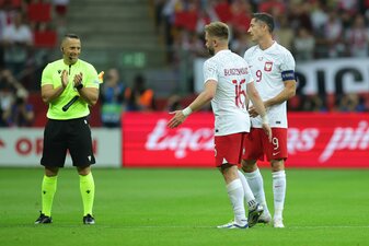 Jakub Blaszczykowski (m) hat sein letztes Länderspiel für Polen absolviert und wurde verabschiedet. Jakub Blaszczykowski (m) hat sein letztes Länderspiel für Polen absolviert und wurde verabschiedet.