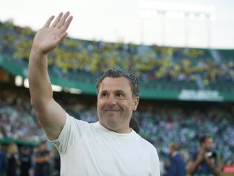 Cadiz entlässt Trainer - und verlängert mit ihm Cadiz entlässt Trainer - und verlängert mit ihm