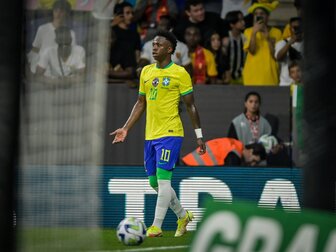 Brasilien in Schwarz - Vinicius klagt erneut über Rassismus Brasilien in Schwarz - Vinicius klagt erneut über Rassismus