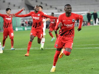 Trotz Bayern-Gerüchten: Kolo Muani soll in Frankfurt bleiben Trotz Bayern-Gerüchten: Kolo Muani soll in Frankfurt bleiben
